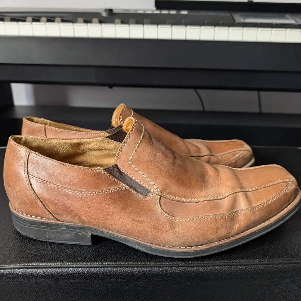 Sandro Comfort Leather‎ Loafers Men’s 13D Tan Brown Slip On Shoes Made in Brazil